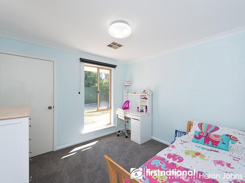 11 Sellen Court, Leeming WA 6149