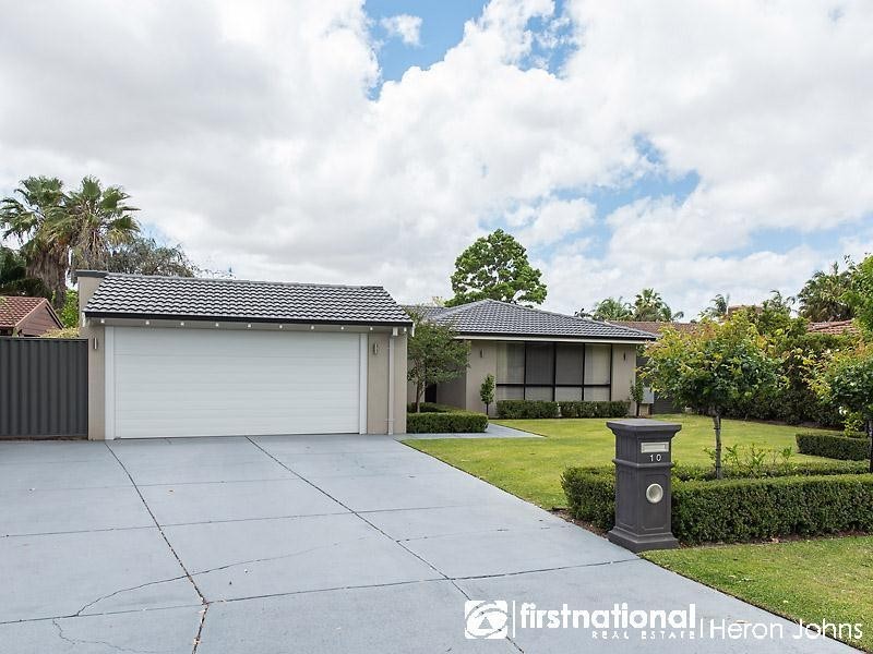 10 Hartfield Crescent, Leeming WA 6149