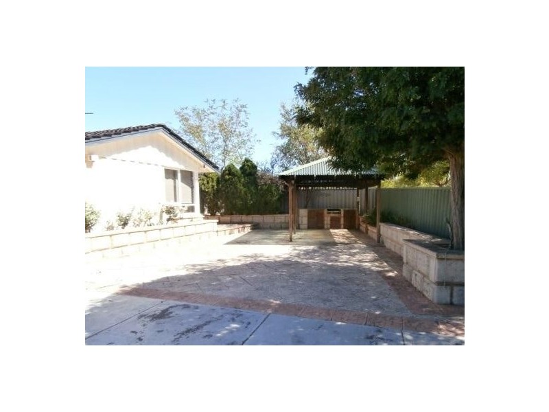 24 Mandala Crescent, Bateman WA 6150