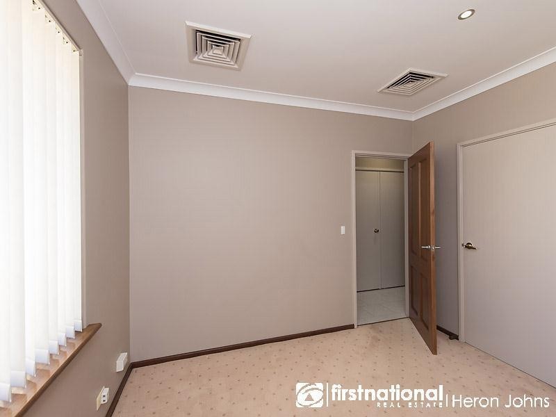 7 Waltham Court, Bateman WA 6150