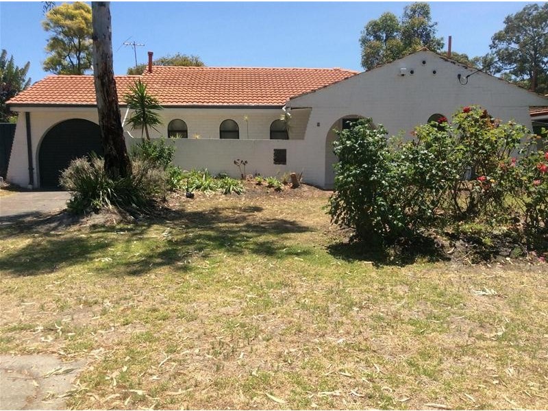 21 Lochee Way, Bull Creek WA 6149