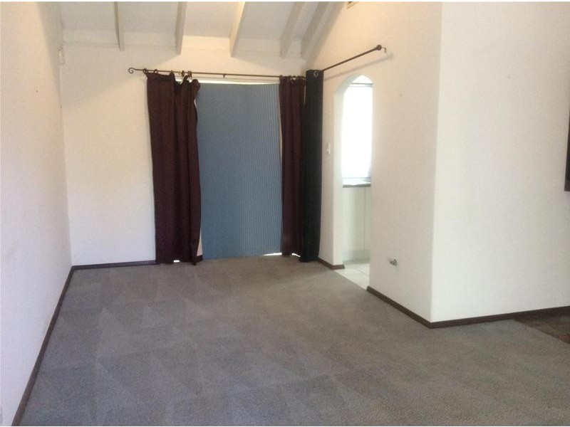 21 Lochee Way, Bull Creek WA 6149