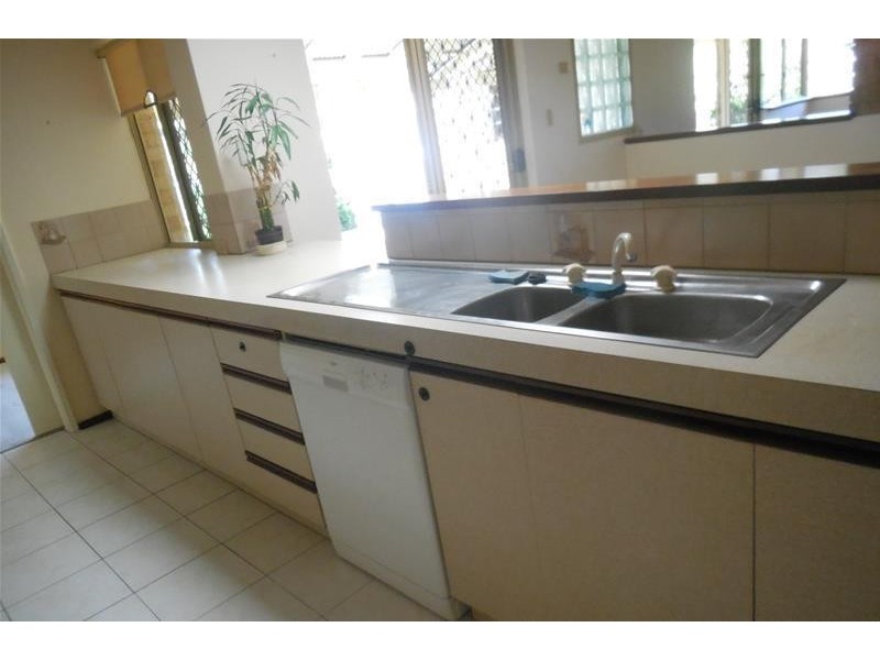 2 Maquire Way, Bull Creek WA 6149