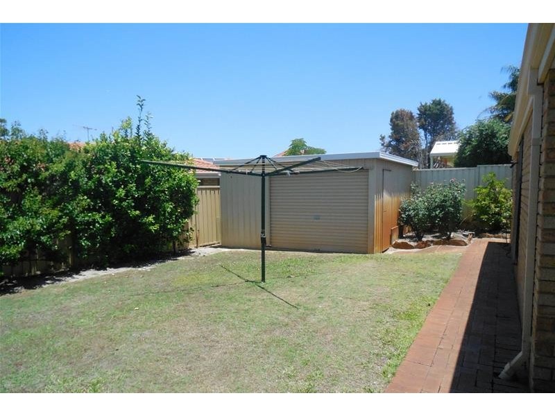 2 Maquire Way, Bull Creek WA 6149