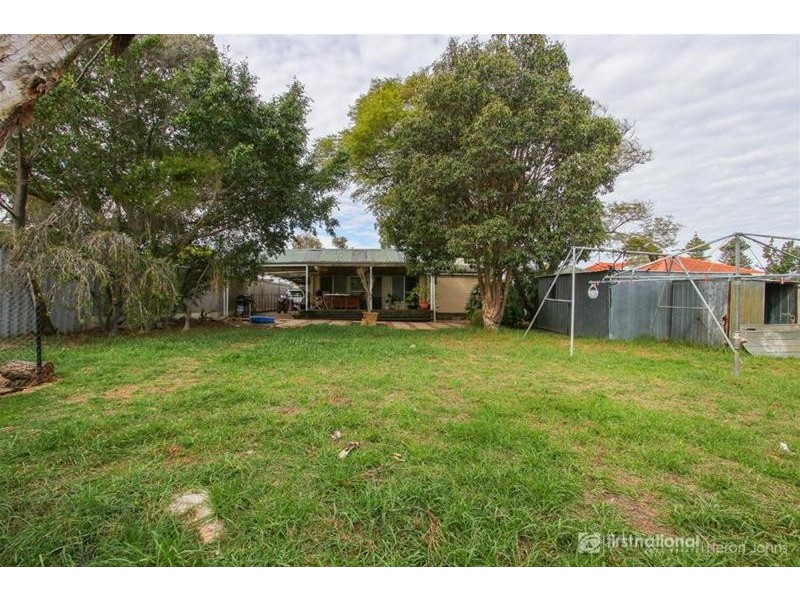69 Frederick Road, Hamilton Hill WA 6163