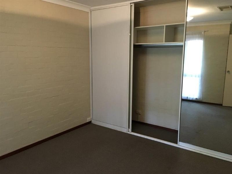 1 Duncton Court, Leeming WA 6149