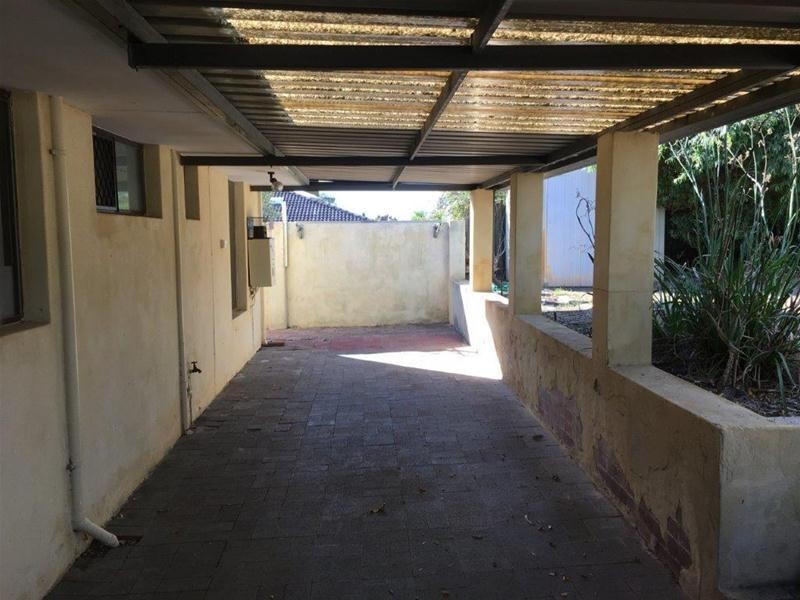 1 Duncton Court, Leeming WA 6149