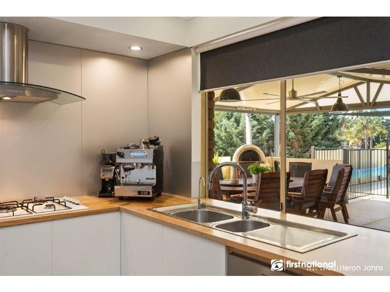 3 Grover Court, Leeming WA 6149