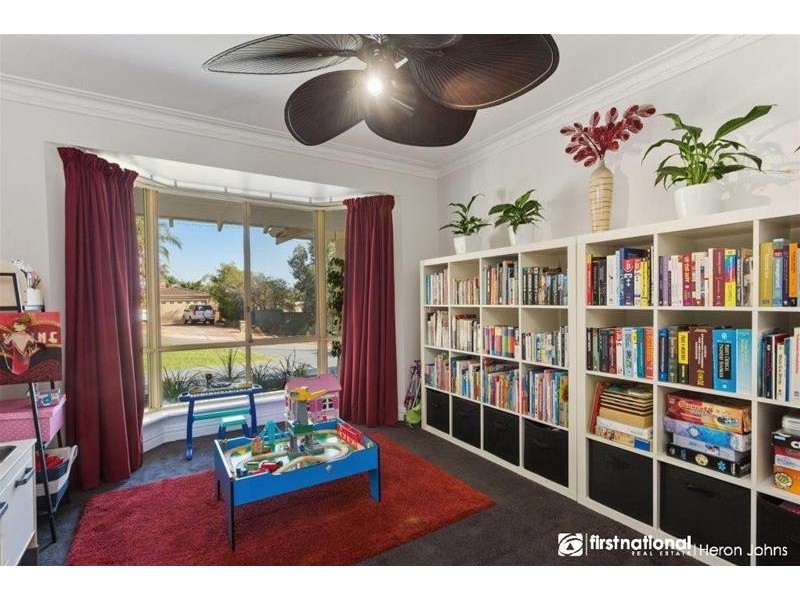 3 Grover Court, Leeming WA 6149