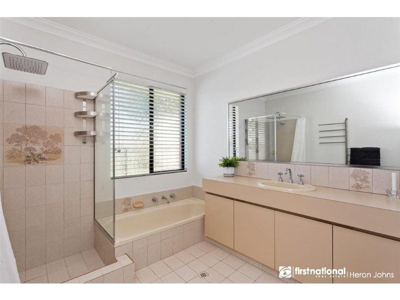 3 Grover Court, Leeming WA 6149