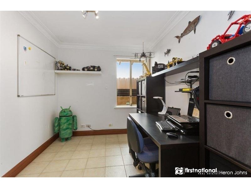 3 Grover Court, Leeming WA 6149