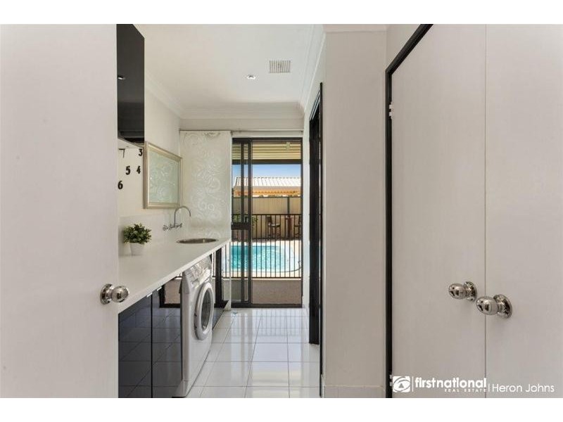 3 Grover Court, Leeming WA 6149