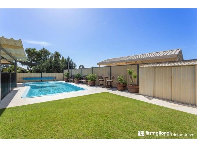 3 Grover Court, Leeming WA 6149