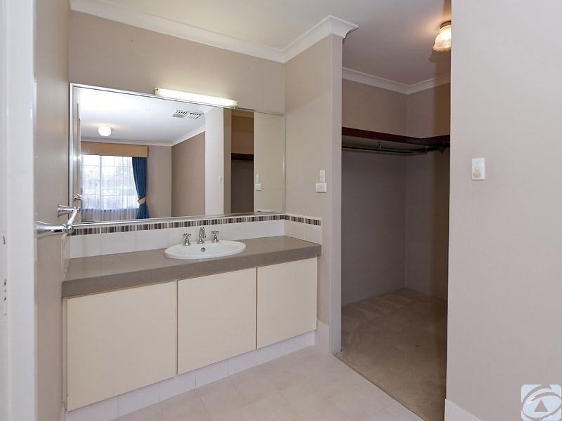 10 Clifford Way, Bull Creek WA 6149