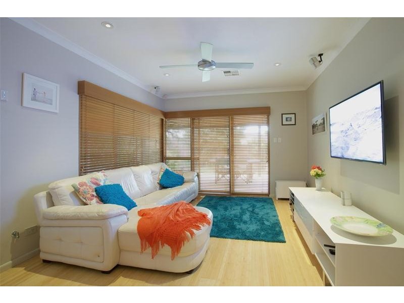 85 Parry Avenue, Bull Creek WA 6149