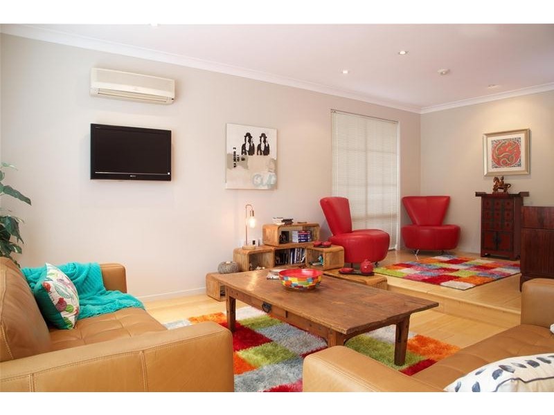 85 Parry Avenue, Bull Creek WA 6149