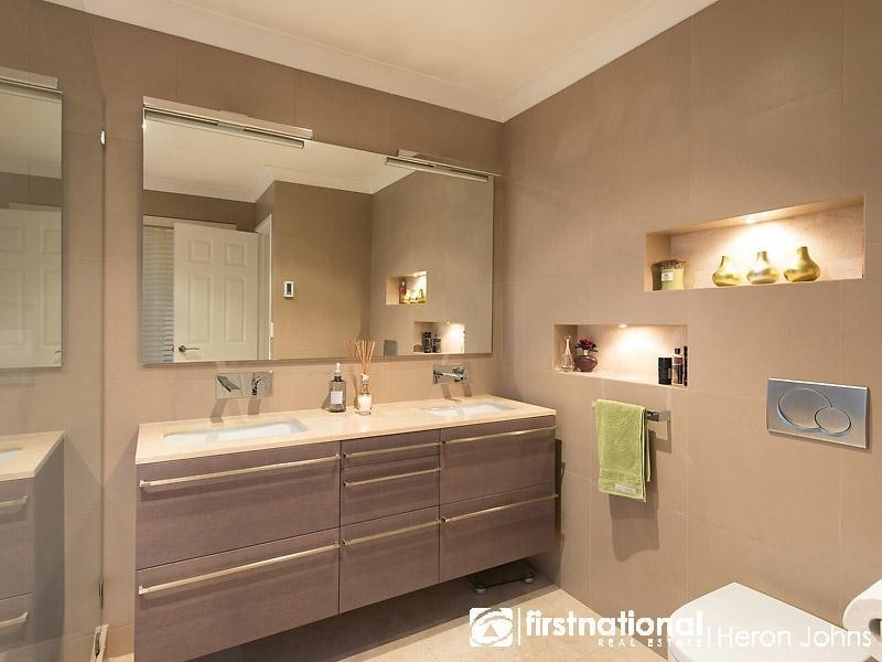 6 Sellen Court, Leeming WA 6149