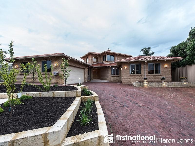 6 Sellen Court, Leeming WA 6149