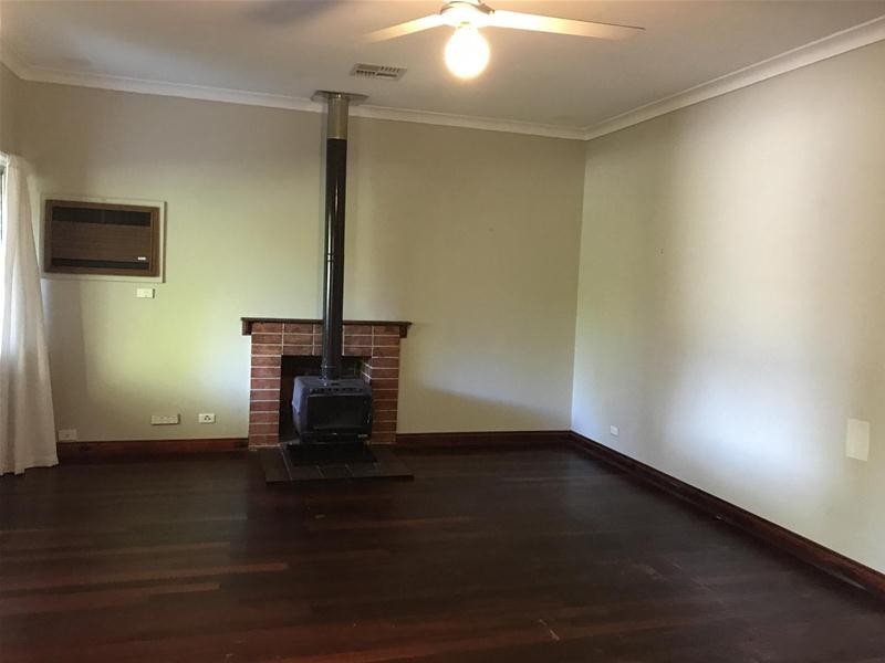 36 Kennerly Street, Cloverdale WA 6105