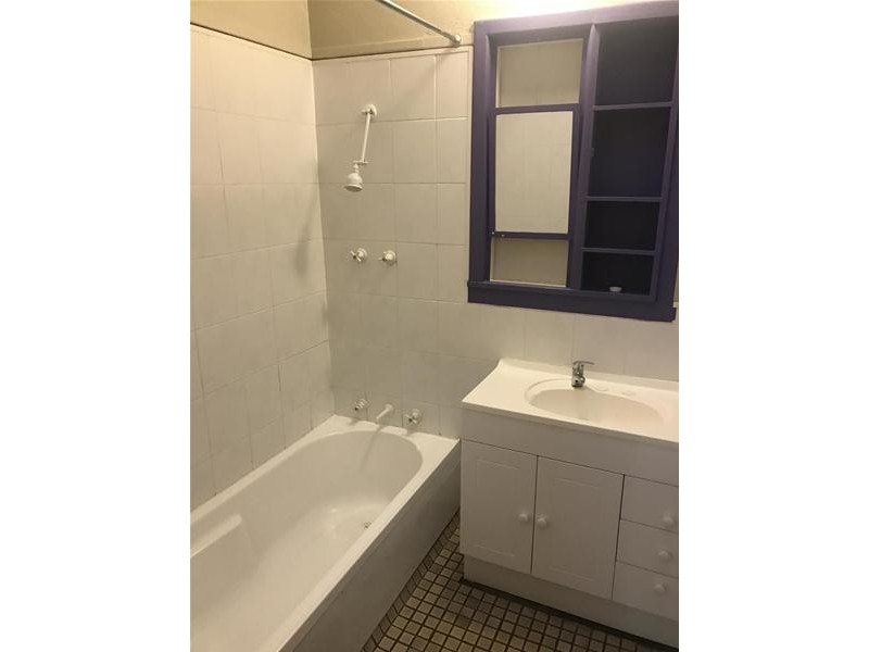 36 Kennerly Street, Cloverdale WA 6105