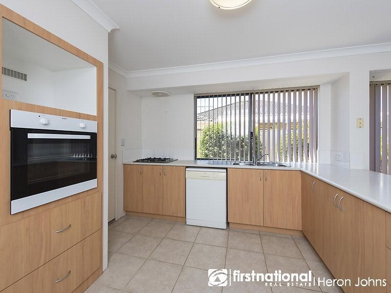 4 Colgrave Mews, South Lake WA 6164