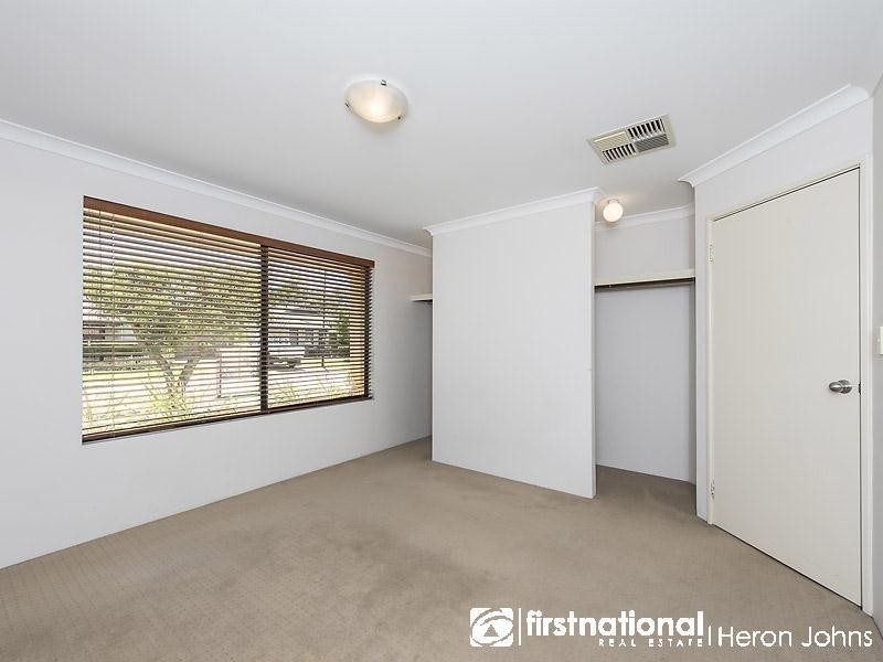 4 Colgrave Mews, South Lake WA 6164