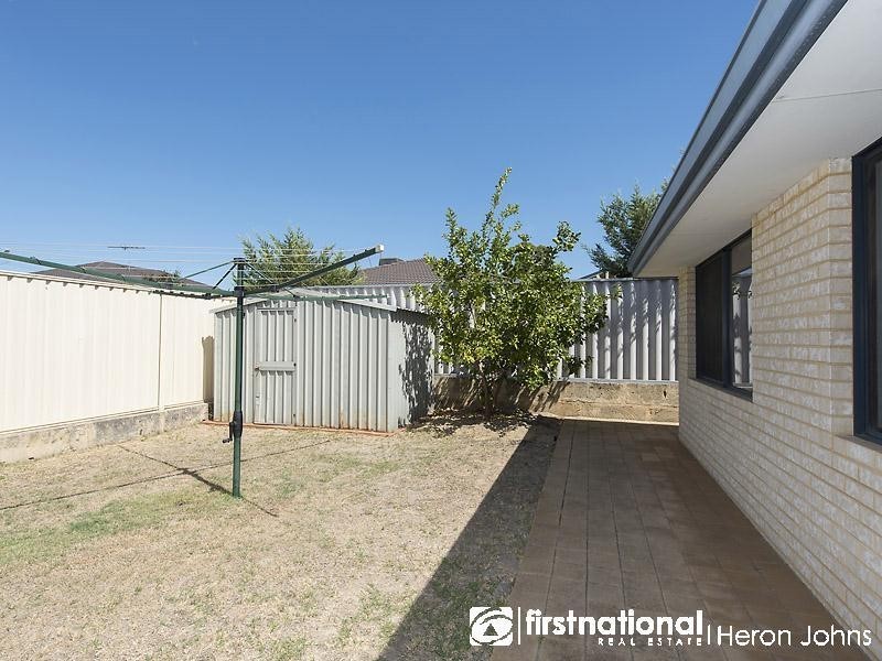 4 Colgrave Mews, South Lake WA 6164