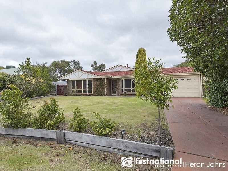16 Sunshine Place, Bibra Lake WA 6163