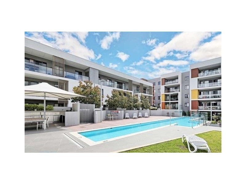 82/16 Midgegooroo Avenue, Cockburn Central WA 6164