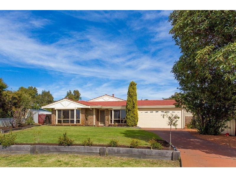 16 Sunshine Place, Bibra Lake WA 6163