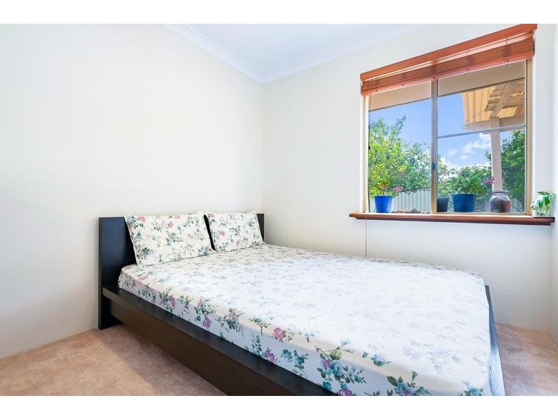 11 Broadhurst Crescent, Bateman WA 6150