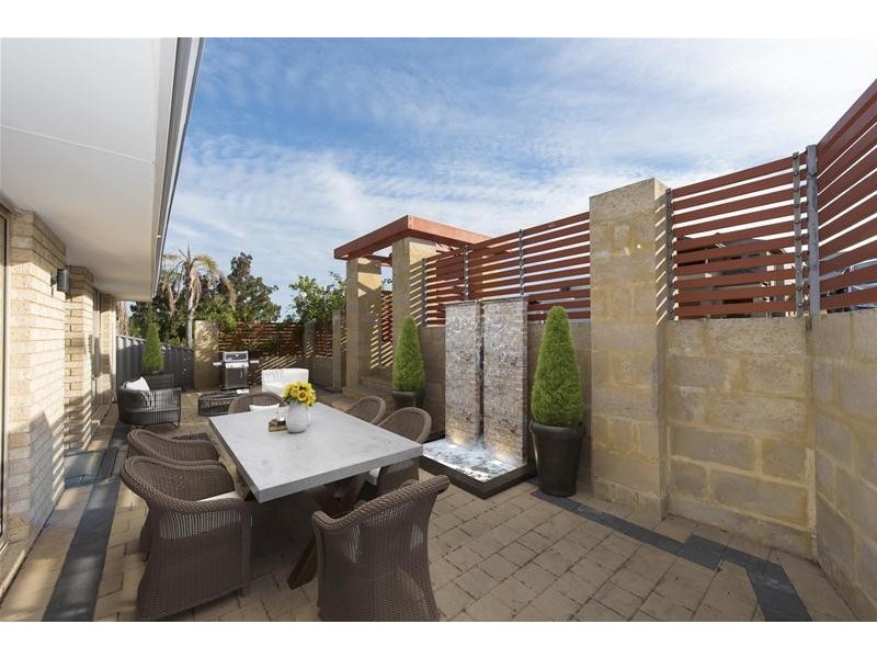 5 Parkside Avenue, Mount Pleasant WA 6153