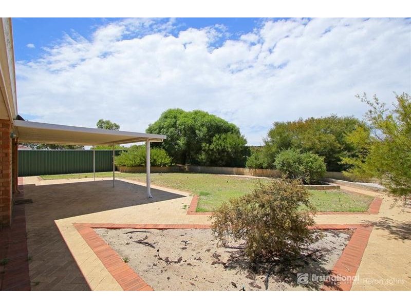 56 Sylvan Crescent, Leeming WA 6149