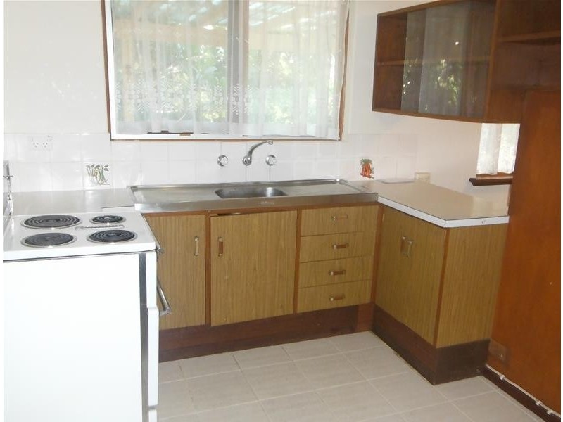 170 Riseley Street, Booragoon WA 6154