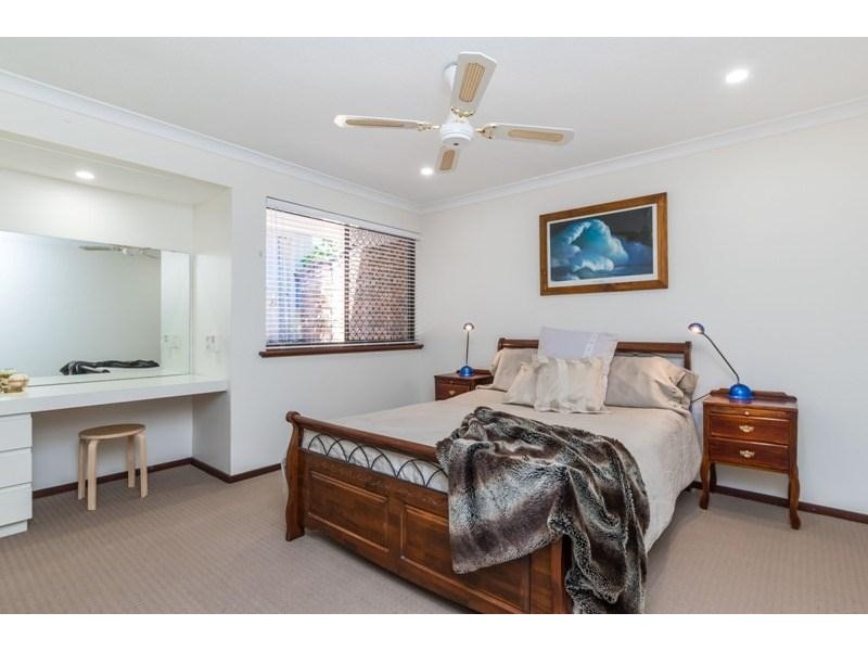 1 Mottee Road, Bateman WA 6150