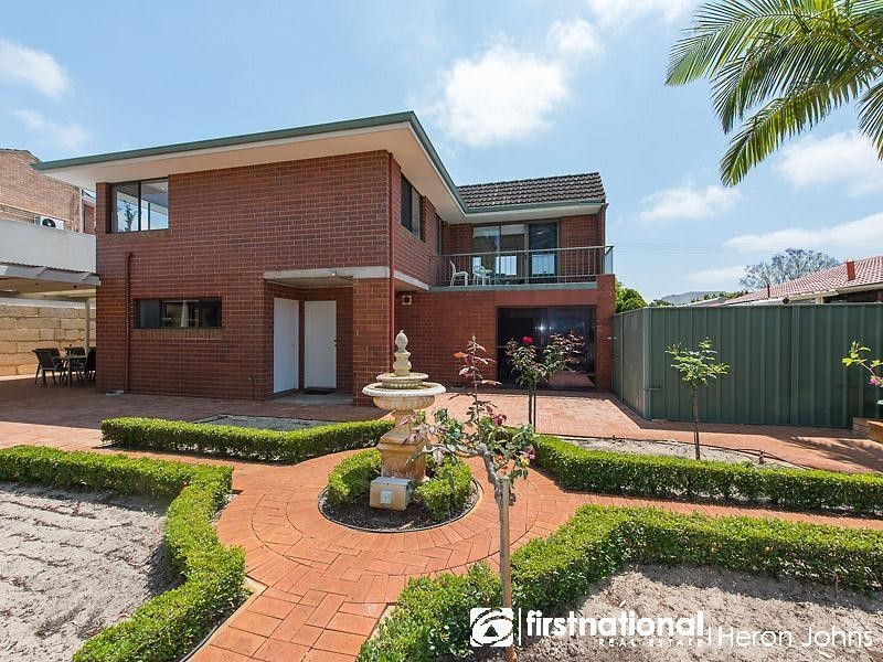 8 Nunn Close, Bateman WA 6150