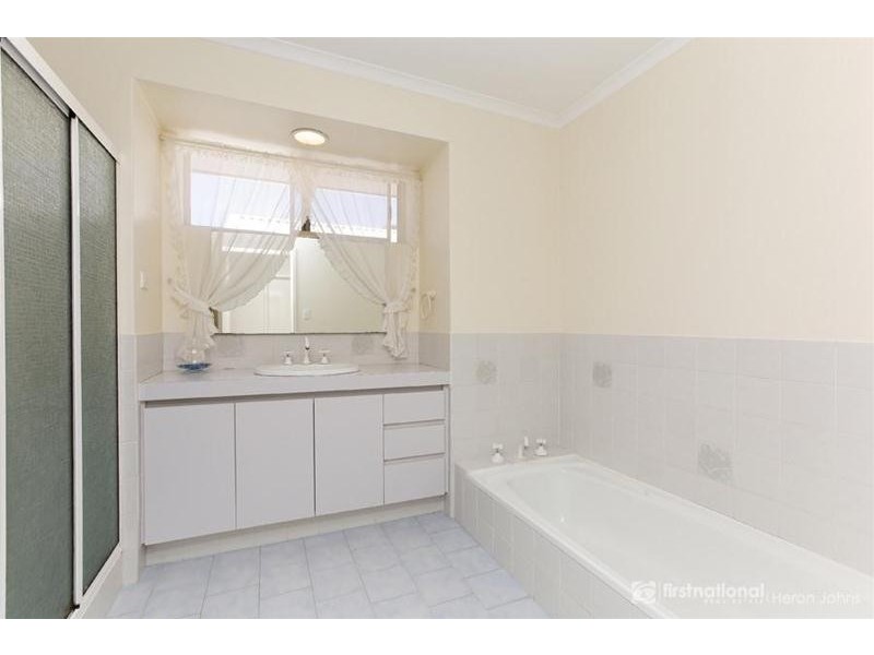 44 Dreyer Way, Bull Creek WA 6149