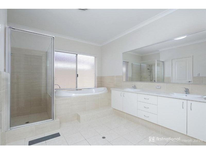 29 Hogarth Way, Bateman WA 6150