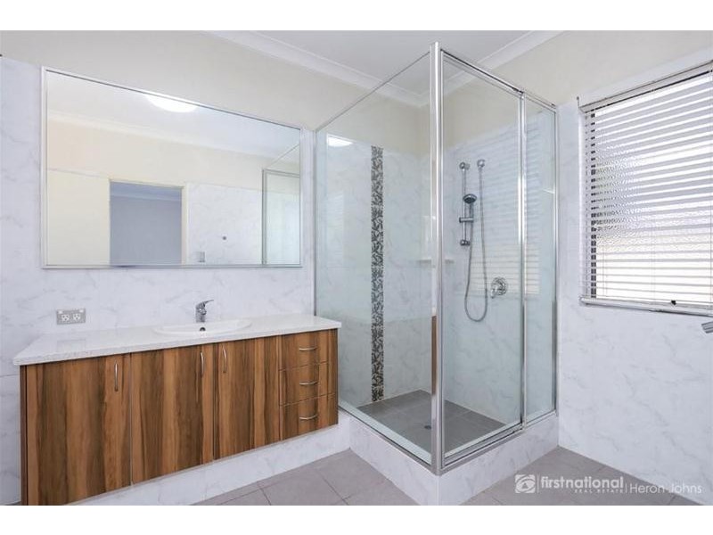 29 Hogarth Way, Bateman WA 6150