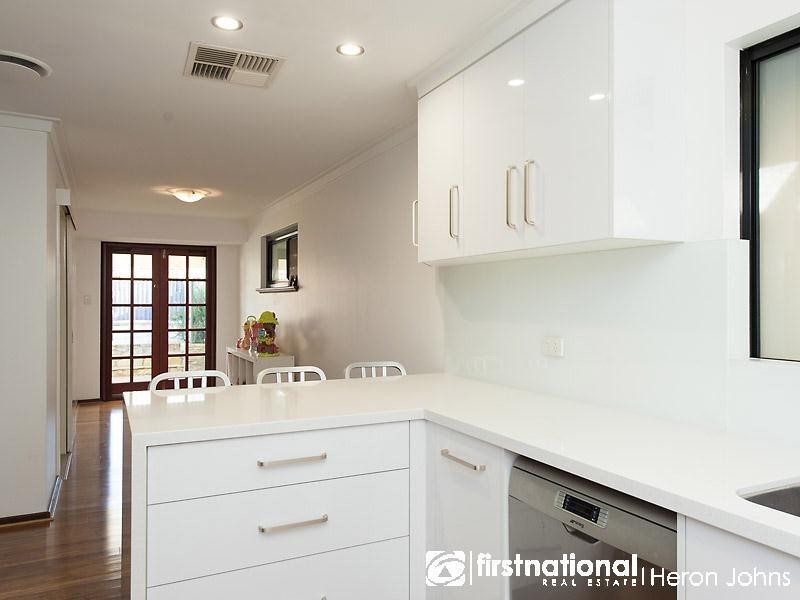 2 Tully Court, Bull Creek WA 6149