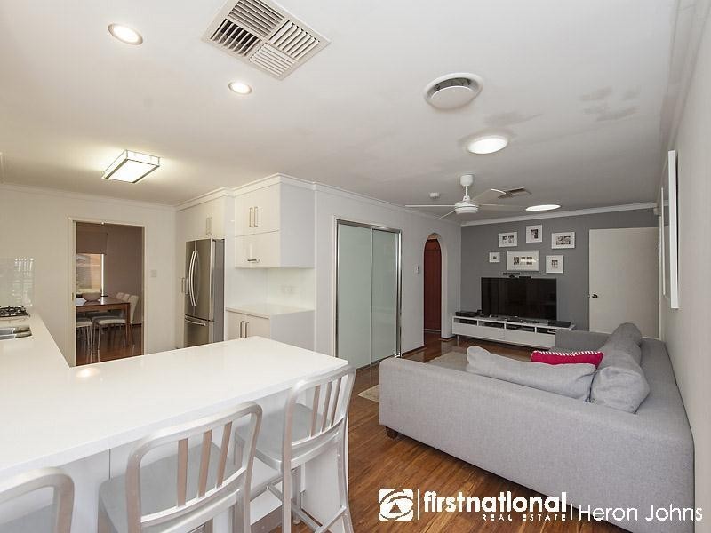 2 Tully Court, Bull Creek WA 6149