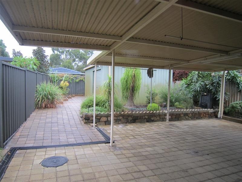 60 Bull Creek Road, Rossmoyne WA 6148