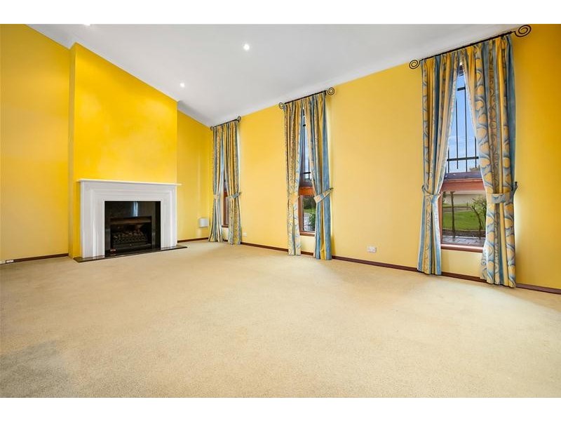 9 Salmond Way, Bull Creek WA 6149