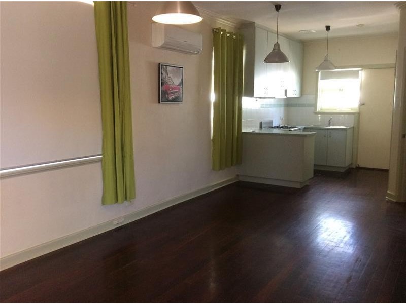 4/11A Collier Street, Applecross WA 6153