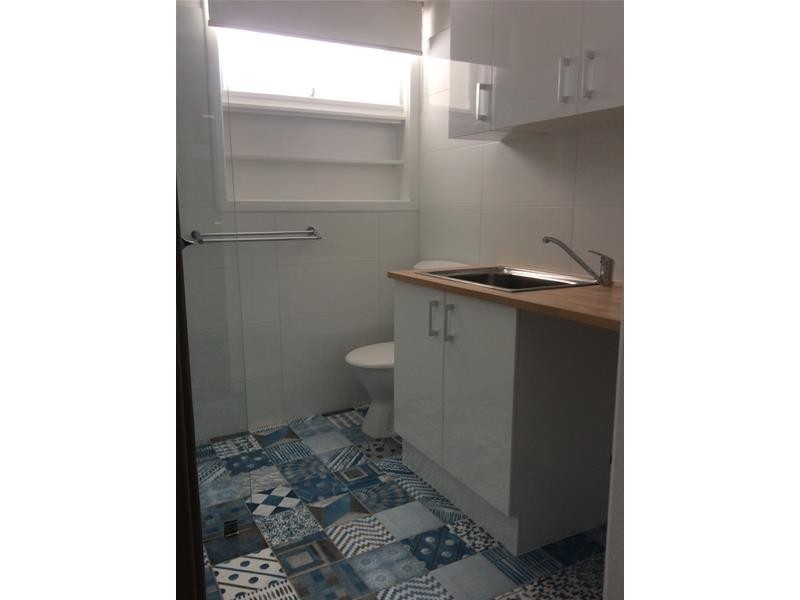 4/11A Collier Street, Applecross WA 6153