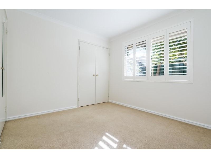 22 Sixth Avenue, Shelley WA 6148