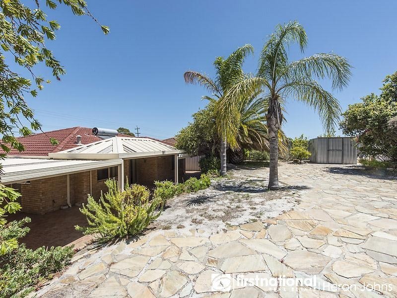 74 Collins Road, Willetton WA 6155