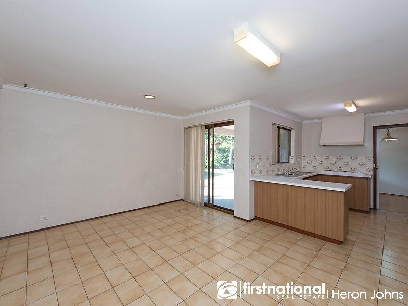 73 Henry Bull Drive, Bull Creek WA 6149