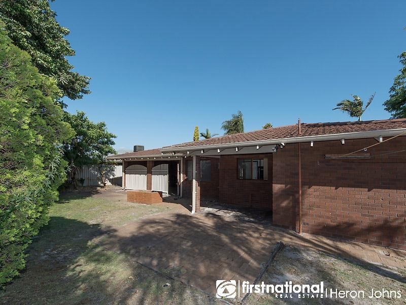 73 Henry Bull Drive, Bull Creek WA 6149