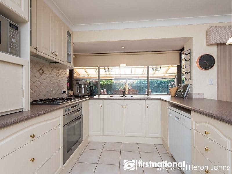 17 Vance Place, Bull Creek WA 6149